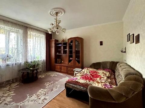 квартира по адресу Соняшниковий пер., 1