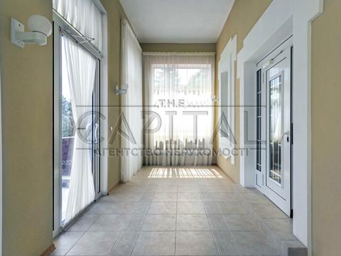 дом по адресу Столичне Шосе