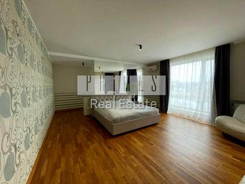 будинок за адресою 139-та Садова вул.