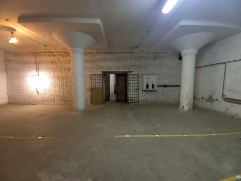 комерційна за адресою Промислова, 10