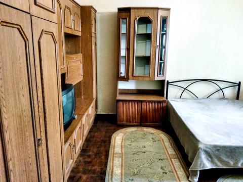 квартира за адресою Академіка Єфремова вул. (Командарма Уборевича), 27
