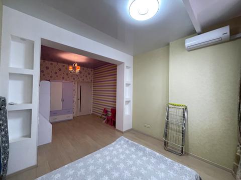 квартира за адресою В'ячеслава Чорновола вул., 15