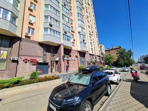 коммерческая по адресу Борщаговская ул., 206