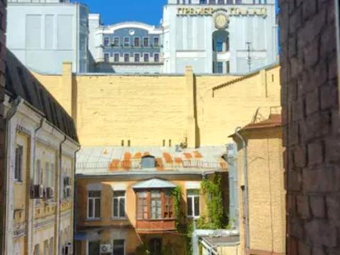 квартира за адресою Велика Васильківська вул. (Червоноармійська), 2