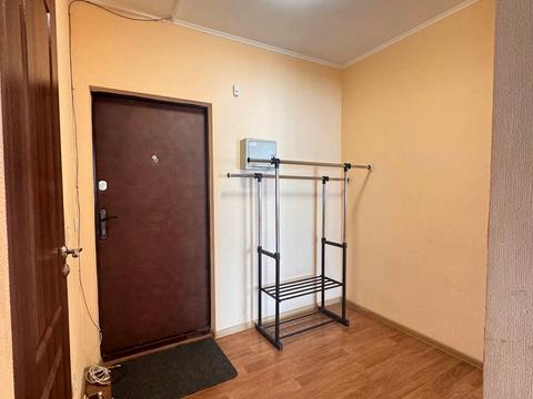 квартира за адресою Софії Русової вул., 5-Б