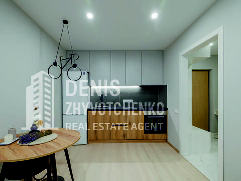 квартира за адресою Михайла Максимовича вул. (Онуфрія Трутенка), 24-В