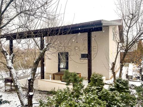 будинок за адресою 13-та вулиця Ентузіастів, 37