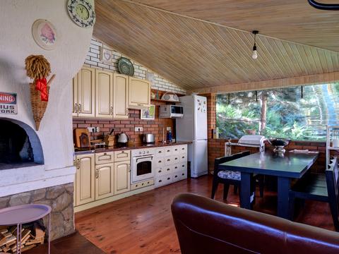 будинок за адресою смт. Козин, Козацька вул.