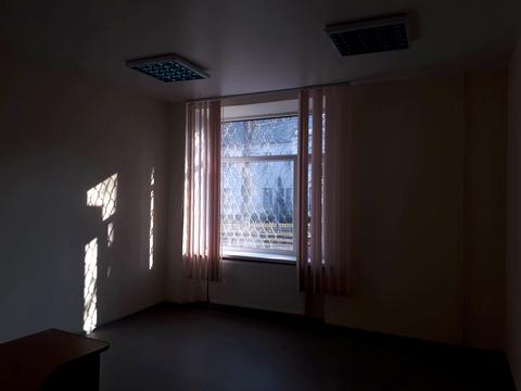 комерційна за адресою Герцена вул., 7