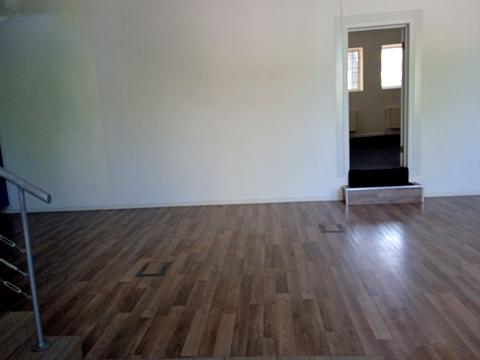 комерційна за адресою Родини Крушельницьких вул., 5