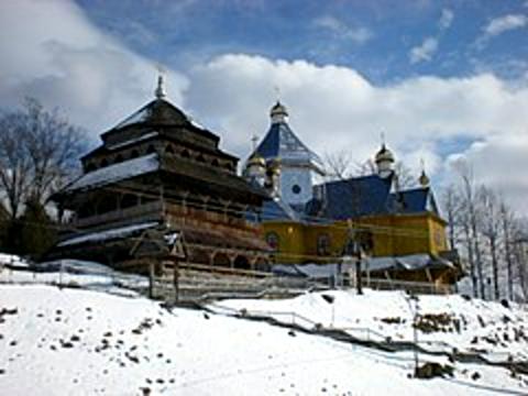 ділянка за адресою с. Ясениця-Замкова, 