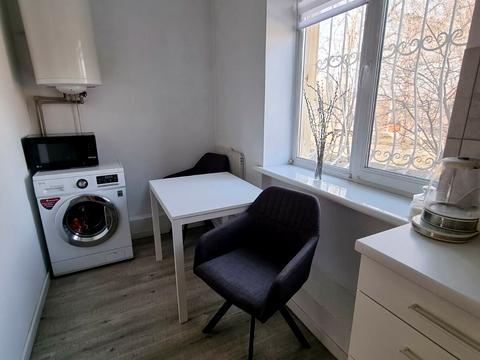 квартира за адресою Дмитра Яворницького вул., 3