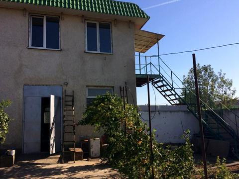 комерційна за адресою Новоселів вул., 9