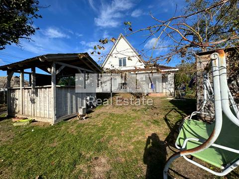 будинок за адресою Академіка Амосова вул.