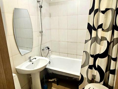 квартира за адресою Євгена Танцюри вул., 23