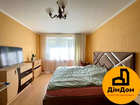 квартира за адресою Миколи Хвильового вул., 1
