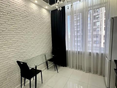 квартира за адресою Одеса, Генуезька вул., 3б