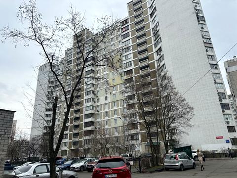 квартира по адресу Григоренка, 36