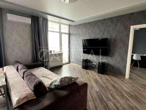 квартира за адресою Сім'ї Кульженків вул. (Петра Дегтяренка), 31-А