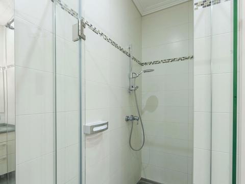 квартира за адресою Лабораторний пров., 6