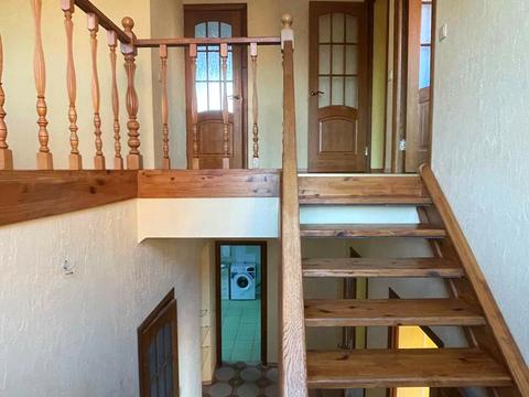 будинок за адресою Набережна вул.