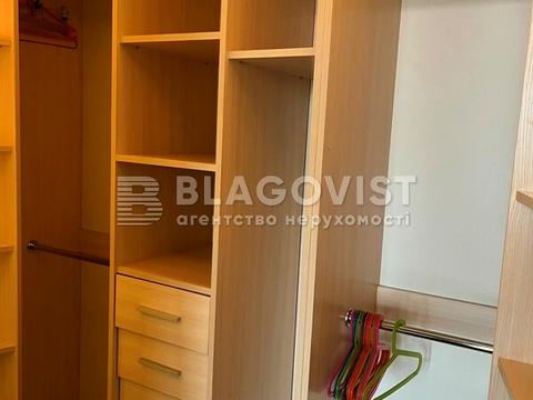 квартира за адресою Жилянська вул., 59