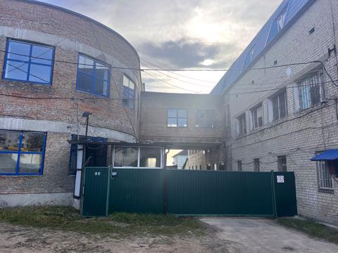 комерційна за адресою Соборна вул., 430а