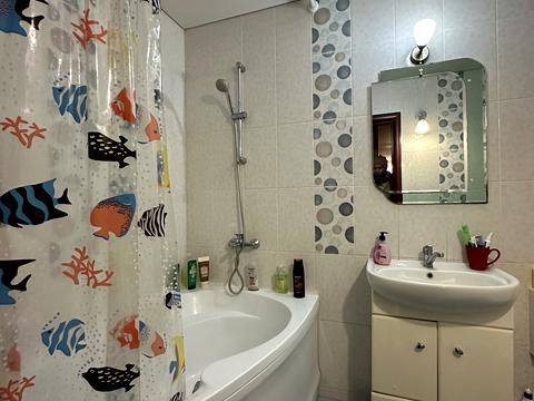 квартира за адресою Академіка Корольова вул., 48