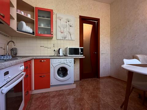 квартира по адресу Героев Крут ул. (Фурманова), 1