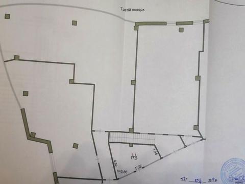 комерційна за адресою Степана Бандери вул., 2/1а