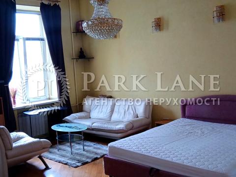 квартира за адресою Тарасівська вул., 23/25