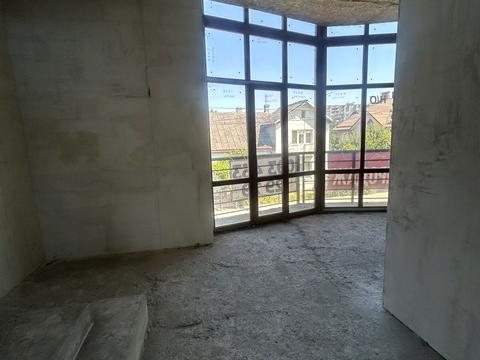 будинок за адресою Гулака-Артемовського вул., 1