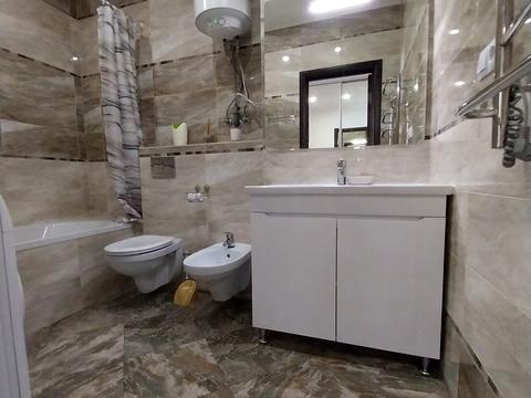 квартира за адресою Дмитра Луценка вул. (Крейсера "Аврора"), 6