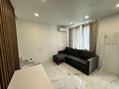 квартира за адресою Айвазовського, 6