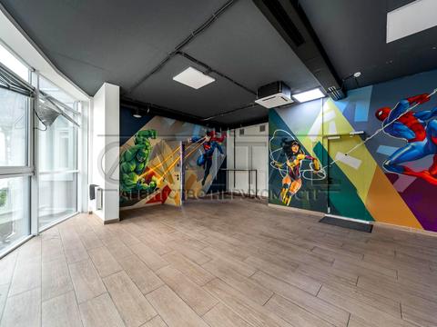 комерційна за адресою Жилянська вул., 118