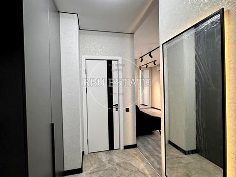 квартира за адресою Зарічна вул., 4