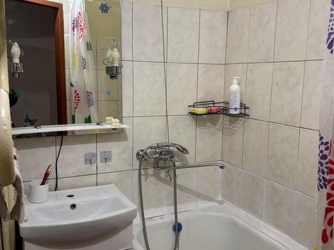 квартира за адресою Раїси Окіпної вул., 5