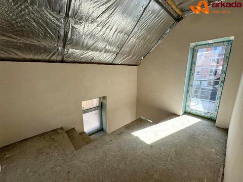 будинок за адресою Степана Бандери вул.