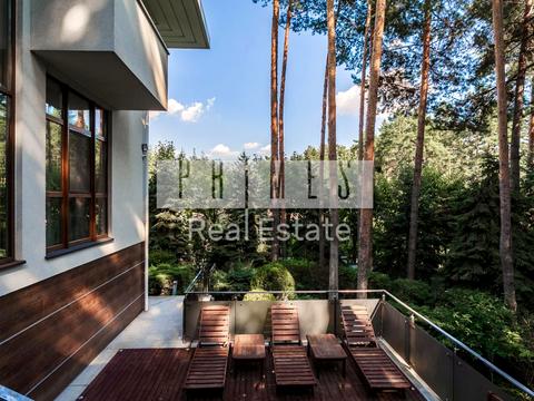 будинок за адресою Осіння