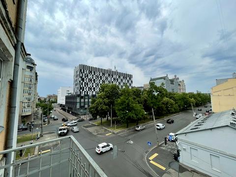 квартира за адресою Почайнинська вул., 23