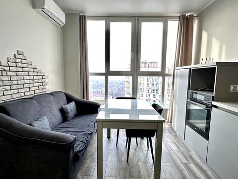 квартира за адресою Академіка Заболотного вул., 15-Б