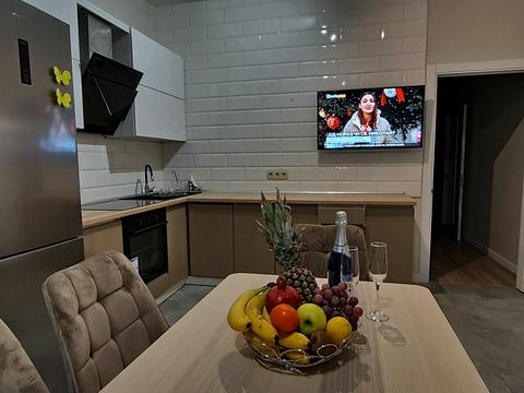 квартира за адресою Богатирська вул., 30а