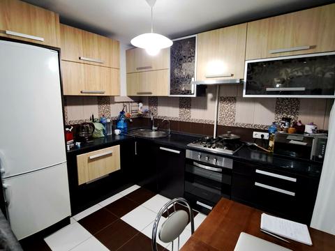 квартира за адресою вул. Лазурна, 4