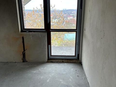 дом по адресу Площа Надії, 4