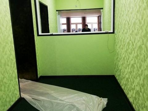 комерційна за адресою Героїв Майдану вул. (Театральна), 10