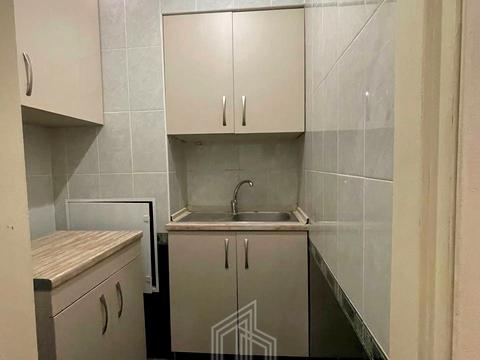 комерційна за адресою Михайла Грушевського вул., 34/1