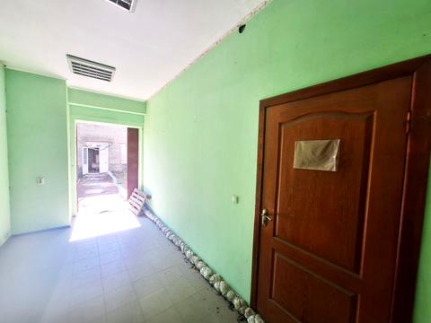 комерційна за адресою Дорожна, 3