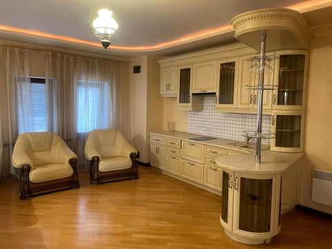 будинок за адресою Академічна вул., 10