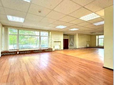 комерційна за адресою Донецька вул., 22
