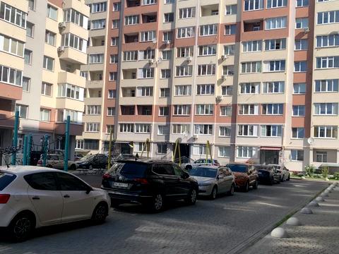 комерційна за адресою Угорська вул., 14к